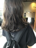 フランジェッタヘアー(Frangetta hair) ミディアムパーマ