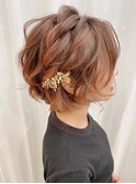 ショートで華やかアレンジ