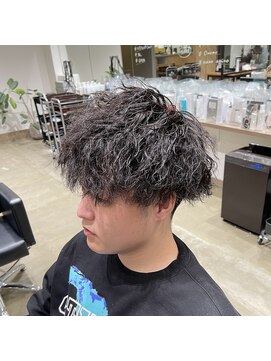 ケーオーエスビューティー(K O S beauty) ツイストパーマ