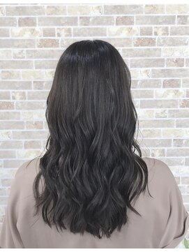 メルティエ(Mertie) 柔らかココアグレージュ【mertie 錦糸町】