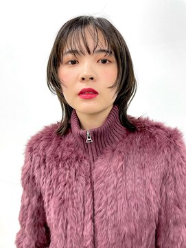 繭 抜け感ウルフ