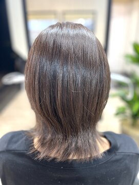 リリー(Lily) ボブウルフ