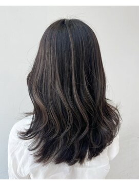 イース バイ アンブルリュクス 北千住(Ease by amble luxe) ハイライトカラー