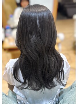 バイオレットジェム(Violet`jem) 10代20代30代40代ブルーグレージュレイヤーカット透明感カラー