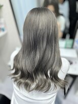 ラムシェール(LamChele)&nbsp;【lamchele】シルバーグレージュ×ブリーチカラー