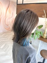 クラン(cLan.)&nbsp;【イヤリンググレージュ,エンドブルー×ボブレイヤー】byタナカ