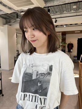 エヌダブリュエイチ(n.w.h) 柔らかベージュ