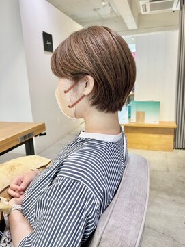 ルイス 宝塚(Luis) 宝塚/縮毛矯正ショート/ボブ/髪質改善/20代/30代/40代