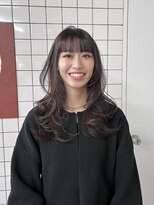 カルテ(QUARTE) ボルドーカラー×レイヤーカット