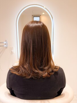 ジュエル(JEWEL) 艶髪ふんわりミディアム