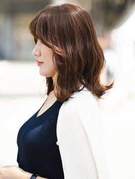 ムクヘアー(muk hair) レイヤーミディ×カフェラテブラウン