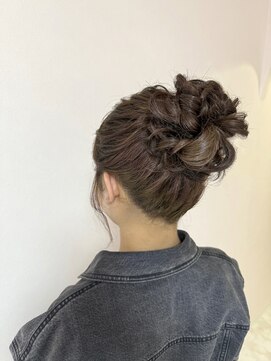 ルート(Ru-t) お団子ヘア