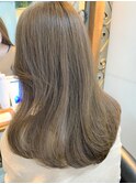 オリーブベージュカラー　オリーブカラー　透明感カラー