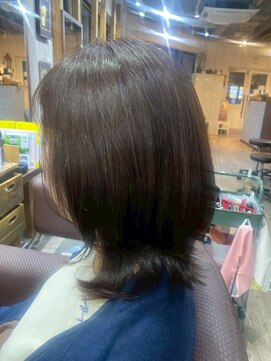 ビーチェ 小岩(Bice) 毛先の軽やかなハネで、垢抜け感をプラス◎外ハネレイヤーボブ