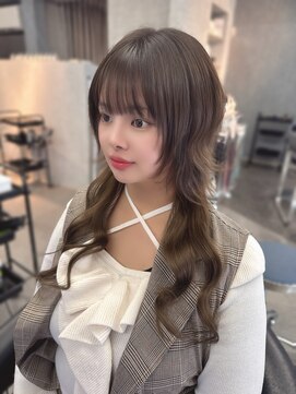 ラニシス ヘアー(Lanisis Hair) アッシュブラウンロングウルフ