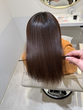 エレノア 四条烏丸店(Eleanor) 【山地】美髪矯正はリタッチが重要