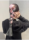スカーフアレンジ結婚式お呼ばれ個性派/オオタユキ