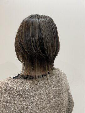 カノンヘアー(Kanon hair) ハイライトカラー レイヤーカット
