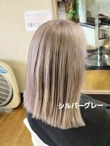 シャルシェ(Chercher) ホワイトCOLOR★Dr.シルバーグレー
