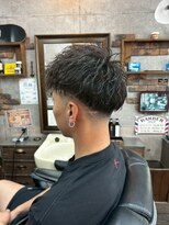 アールズ ヘア(R's hair)&nbsp;MEN’S HAIR/波巻きツイストスパイラル/リバースセンターパート