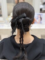 フェリーアヴェダハルミ(FEERIE AVEDA HARUMI)&nbsp;.リボンカチモリ/結婚式ヘア/お呼ばれヘア/タイトヘア