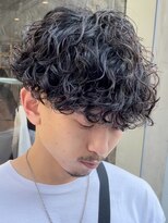 マグカーネバイフィフス オカヤ(Mag KANE by fifth okaya)&nbsp;岡谷メンズカットメンズパーマ波巻きスパイラルパーマツイスパ