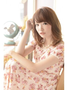 オハナ(ohana) 【ohana/表参道】小顔を強調するひし形シルエットのセミディ