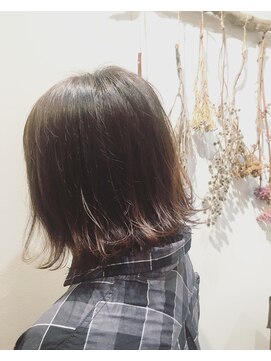 オルシェット(olchette) 切りっぱなし外はねボブ