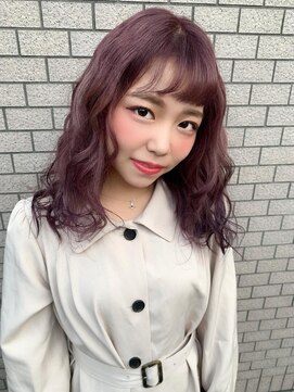 リア(Lia by KENJE) Lia&汐見悠佑  春にオススメのピンクコーラル