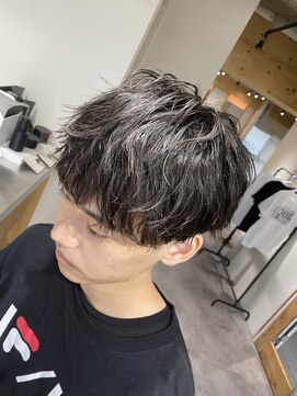 クオル 立川(QOL) "緩め" ニュアンスツイスパ