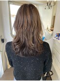 寒色系カラーで暗くしたくない人にオススメクリアベージュ