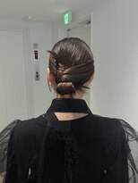 エイゾー 銀座(EIZO)&nbsp;個性派シニヨン