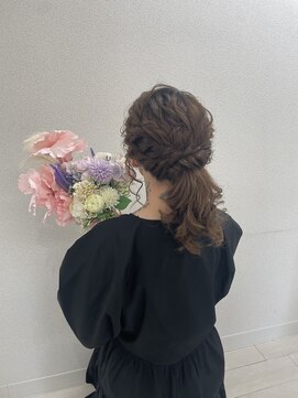 シュシュ(shushu) ルーズポニーテール♪