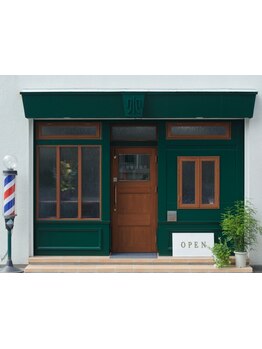 「伝統とモダンが融合する男の隠れ家/駐車場◎」ぜひ一度、落ち着いた空間とサービスをご体験ください。