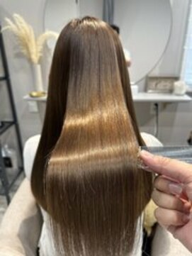 モンヘアー(mont hair) 髪質改善トリートメント、縮毛矯正で艶髪へ