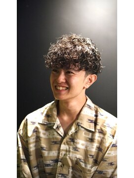 銀座 シノ 灯(shino HANARE) ナミ巻きパーマ