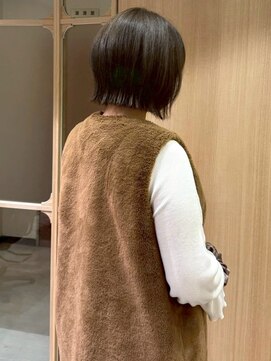 ぱつっと外はねボブ