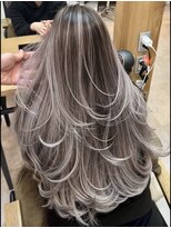 ヌエン 渋谷(NU/EN)&nbsp;バレイヤージュ/ハイライト/バタフライレイヤー/ハッシュカット