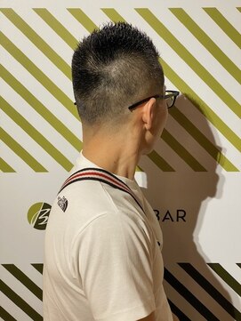 バーバーバー 四谷(BARBER-BAR) ビジネス爽やかソフトモヒカンスタイル