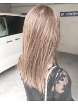 ヘアーアンドアトリエ マール(Hair&Atelier Marl)&nbsp;【Marl】アッシュブロンドカラーのセミディスタイル♪