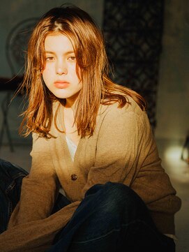 スタリー(Starry) ミックスミディ20代/30代/40代/ハレマチ通り