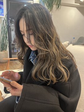 メロウ(MELLOW) 外国人風ハイブリーチハイライト