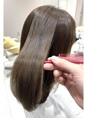 【髪質改善】で艶髪に。【酸性ストレート】【縮毛矯正】【美髪】