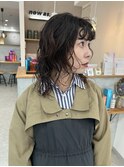 大人女性の動きのあるハイレイヤーxスパイラルパーマ【菅井】