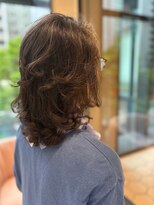 サロンイクエヤマザキ 文京(SALON IKUE YAMAZAKI)&nbsp;レイヤーカットスタイル  パーマでカール感出して