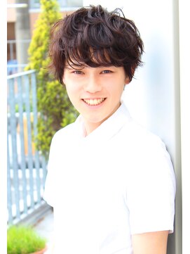 ワースホワイル(WORTH WHILE) ショートマッシュパーマ