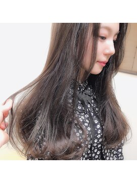 シエナ(CIENA) オフィスでも浮かない透明感スタイル♪@酒井