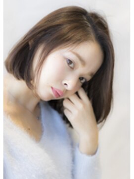 ザ シー 橋本(The C) ひし形シルエットの大人ボブ