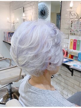 ブレッザヘアー(Brezza hair) グレイヘア×ペールパープル×ウィービング×Brezza hair 笹塚