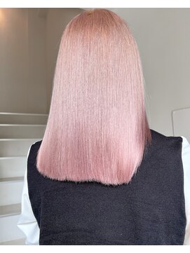 テテ(TETE) ホワイトピンク　心斎橋×長堀橋